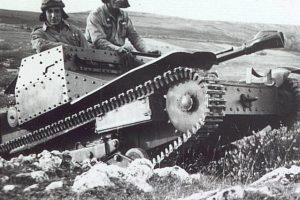 Tanque en batalla del Ebro en la guerra civil española 1938